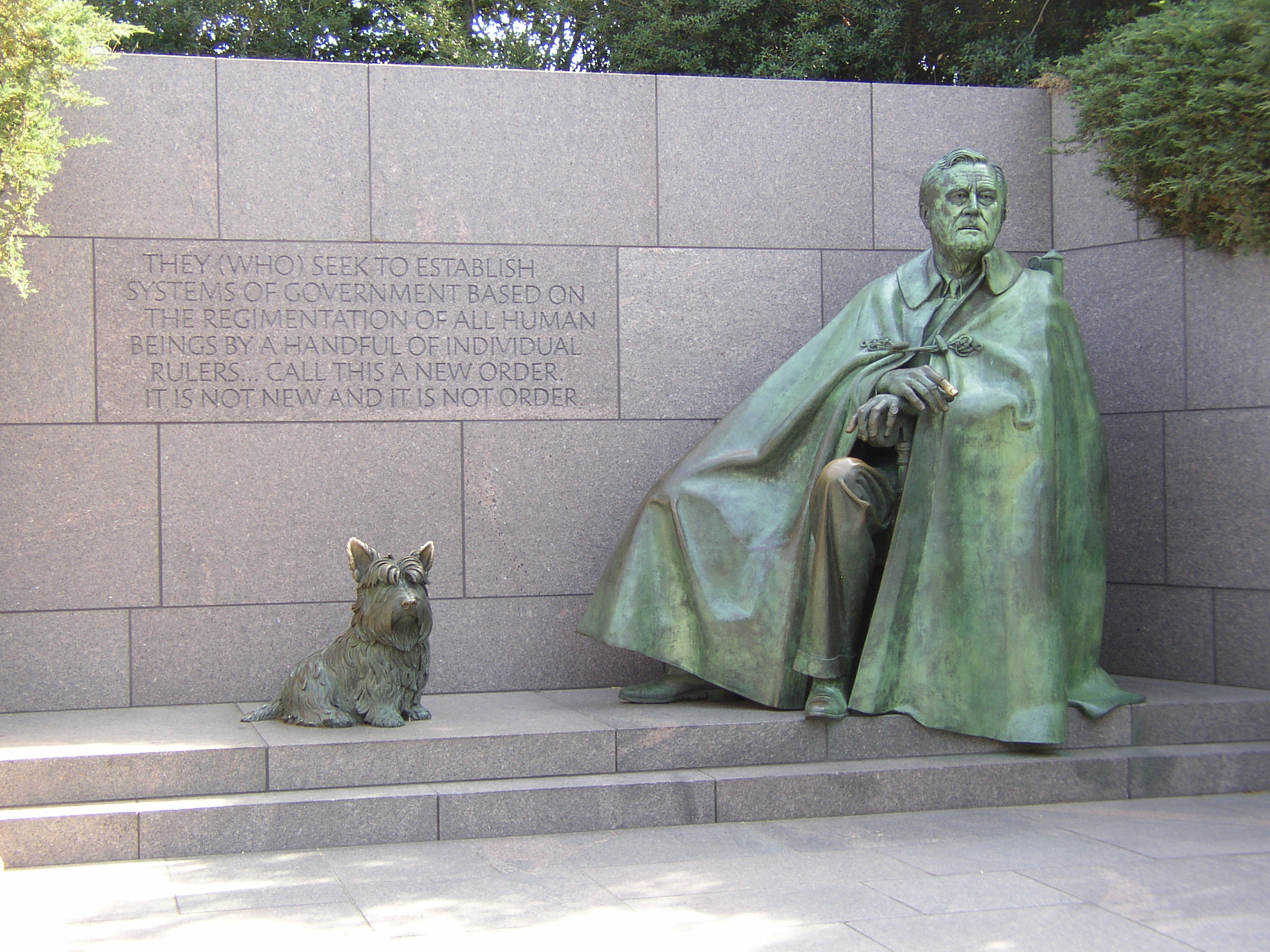 FDR and his dog Fala statues - FDR Memorial in Washington DC
