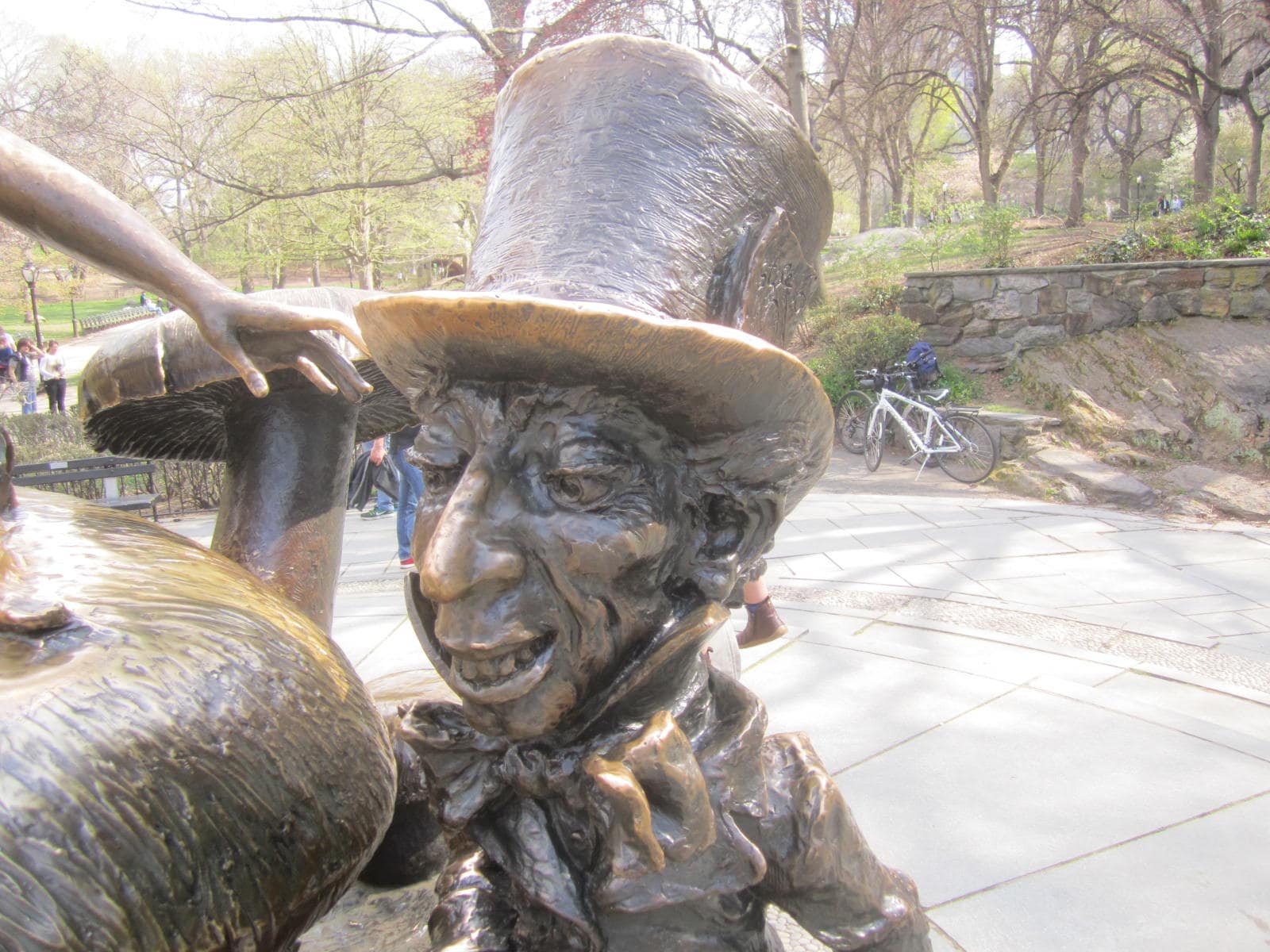 Statue - Alice in Wonderland - Central Park, New York City